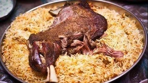 لحم حنيذ